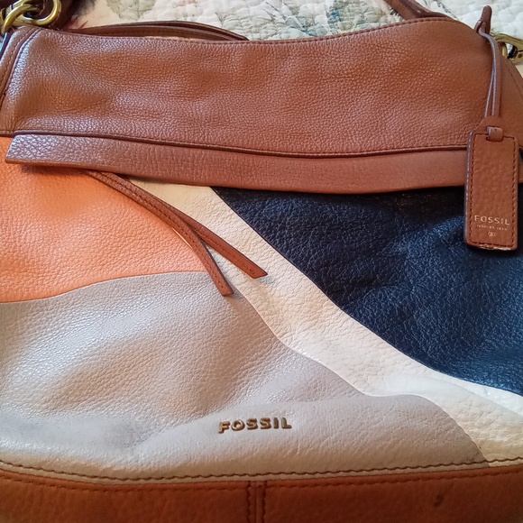 Fossil Large Brown/ Multi Color Leather Shoulder/ Crossbody - Picture 2 of 7